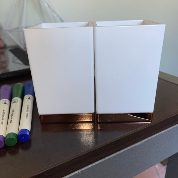 Dry erase board - Picture 7 of 9